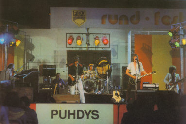 Die ''Puhdys'', in: Nationales Jugenfestival der DDR 1979, hg. v. Zentralrat der FDJ, Verlag Zeit im Bild, Dresden 1979, S. 114.