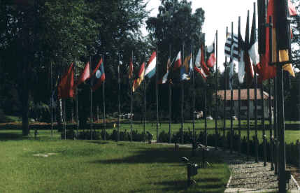 offizielle Dia-Fotos ber die Pionierrepublik ''Wilhelm Pieck'', 1980er Jahre, DDR-Prokuktion (exakte Angabe folgt)